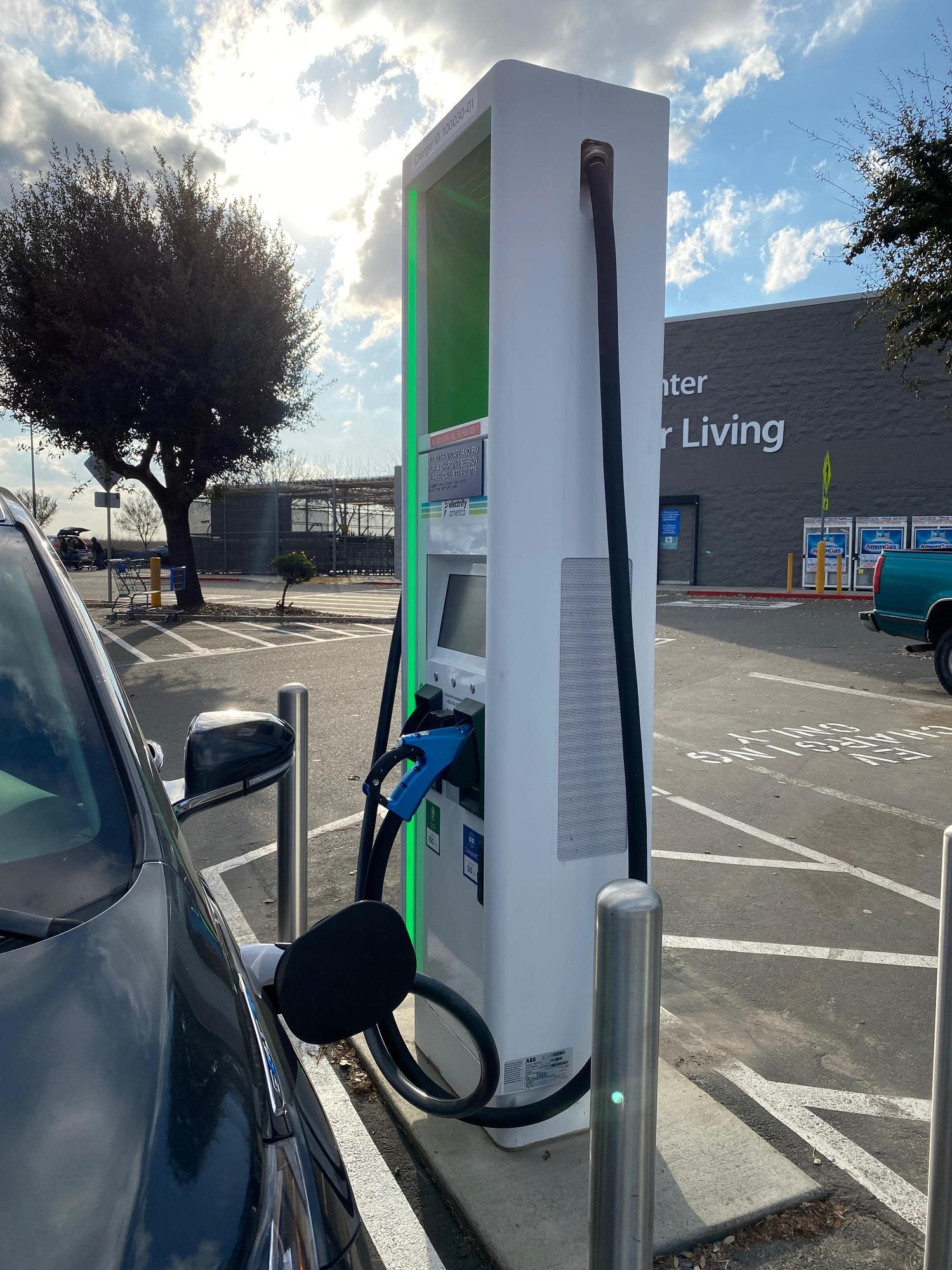 汽車充電樁的節(jié)能減排效益分析